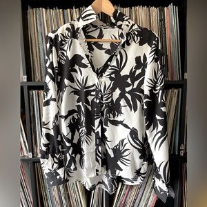 Timing Black and White print Blouse